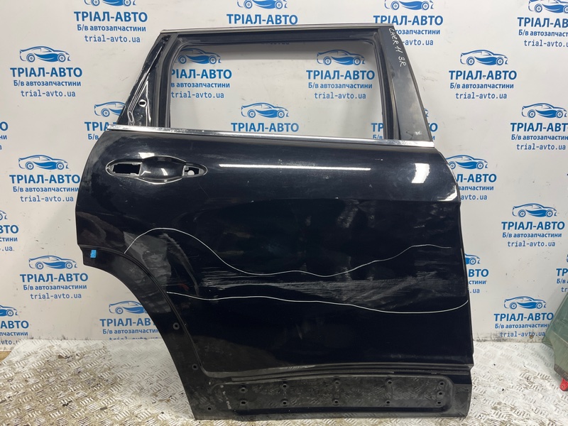 Дверь задняя правая Cherokee 2013-2019 KL 3.2 бензин EHK Дверь задняя правая Cherokee 2013-2019 KL 3.2 бензин EHK