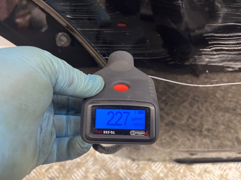 Дверь задняя правая Cherokee 2013-2019 KL 3.2 бензин EHK Дверь задняя правая Cherokee 2013-2019 KL 3.2 бензин EHK