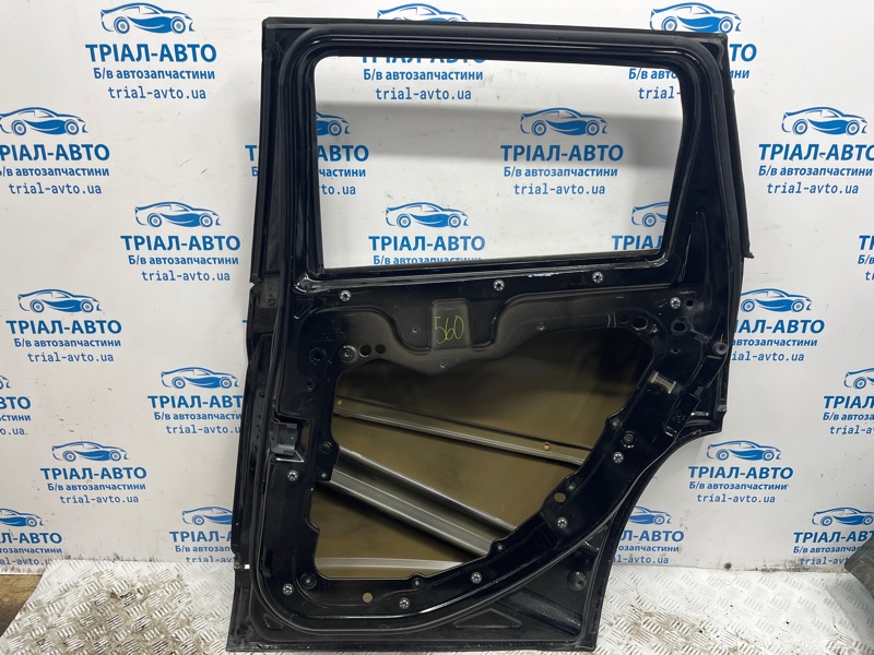 Дверь задняя правая Cherokee 2013-2019 KL 3.2 бензин EHK Дверь задняя правая Cherokee 2013-2019 KL 3.2 бензин EHK