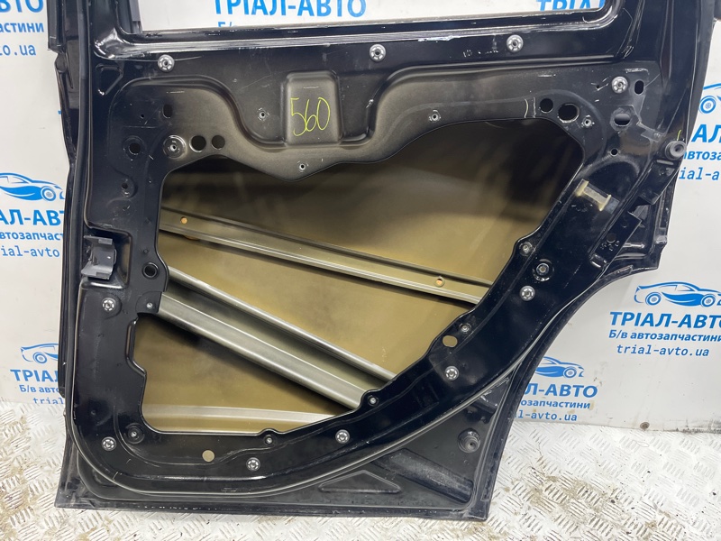 Дверь задняя правая Cherokee 2013-2019 KL 3.2 бензин EHK Дверь задняя правая Cherokee 2013-2019 KL 3.2 бензин EHK