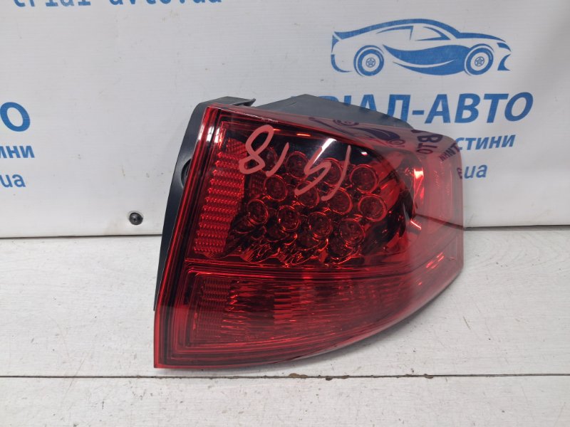 Фонарь задний внешний правый Acura MDX 2006-2013 YD2 3.7 бензин J37A1 33501STXA11 Б/У
