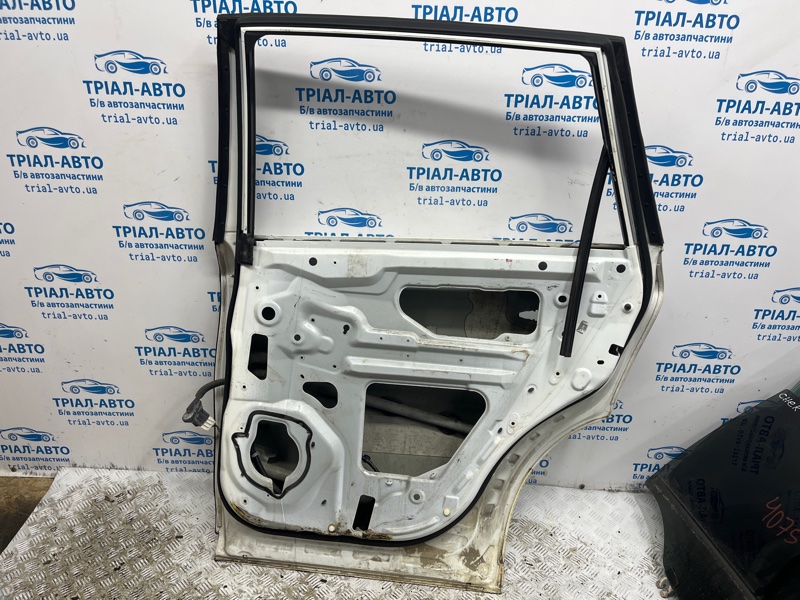 Дверь задняя правая QX60 2013-2021 L50 3.5 бензин VQ35DE
