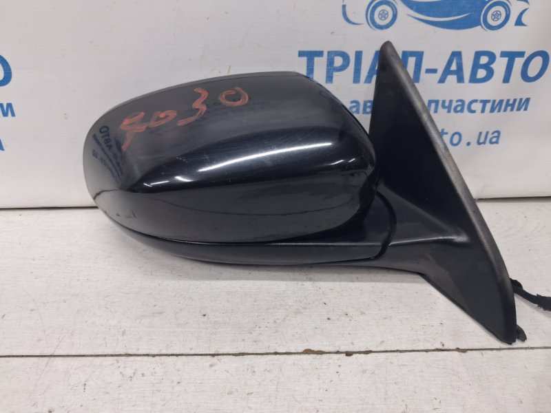 Запчасть зеркало правое Jeep Compass 2016-2020 MP 2.4 бензин EDE 68365136AA Б/У Зеркало правое Jeep Compass 2016-2020 MP 2.4 бензин EDE 68365136AA Б/У