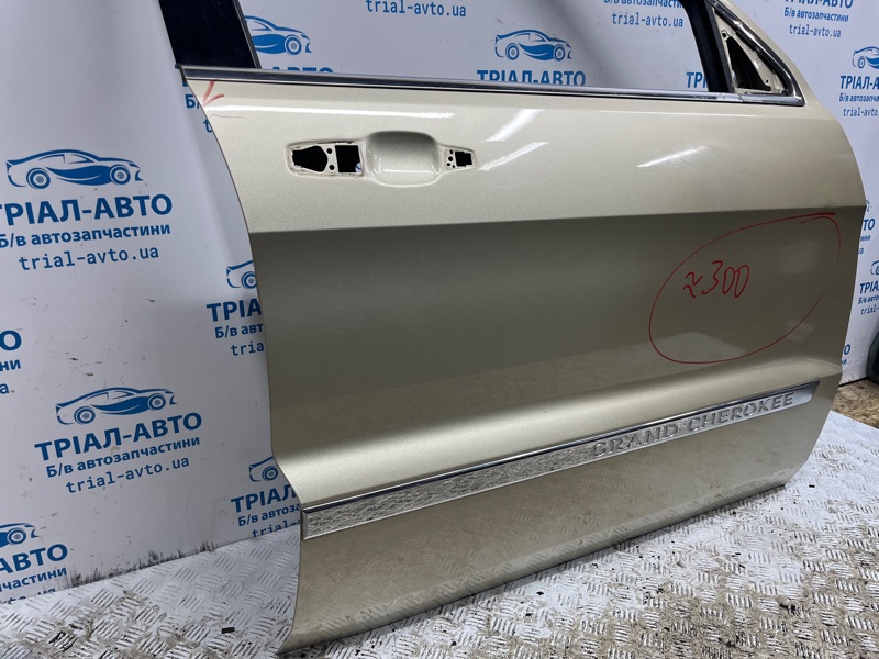 Дверь передняя правая Grand Cherokee 2010-2022 WK2 3.6 бензин ERB