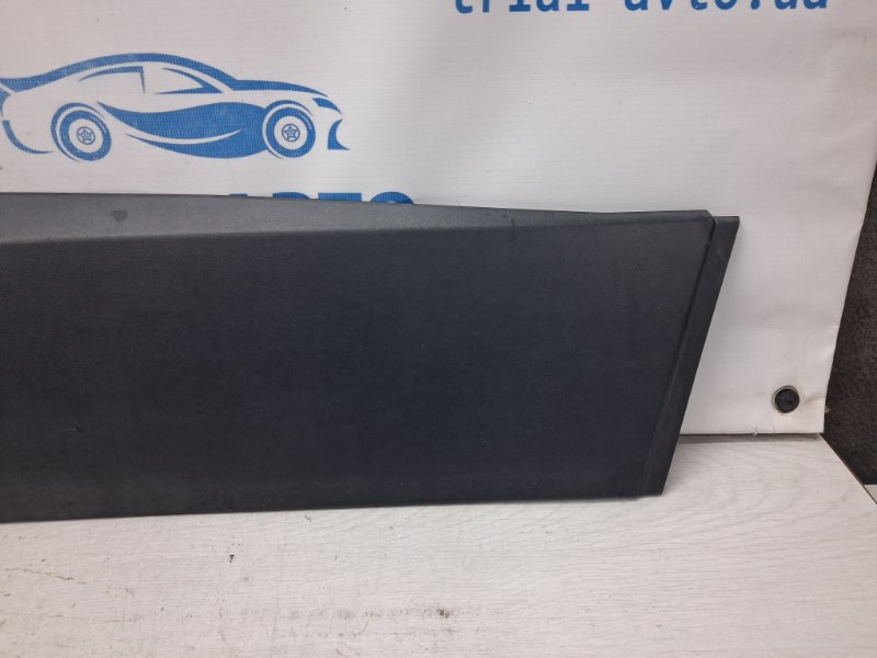 Накладка двери задняя левая Jeep Cherokee KL 3.2 бензин EHK Накладка двери задняя левая Jeep Cherokee KL 3.2 бензин EHK