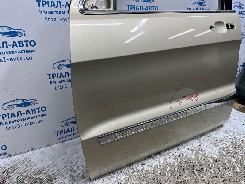 Дверь передняя левая Grand Cherokee 2010-2022 WK2 3.6 бензин ERB