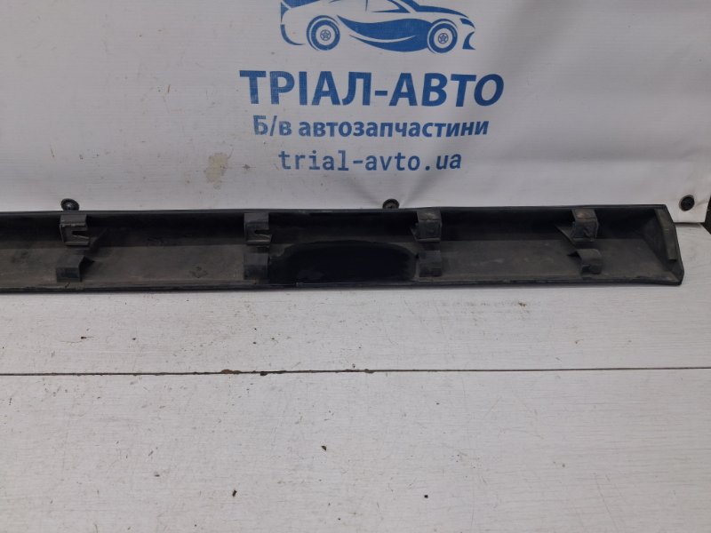 Накладка двери передняя правая QX60 2013-2021 L50 3.5 бензин VQ35DE