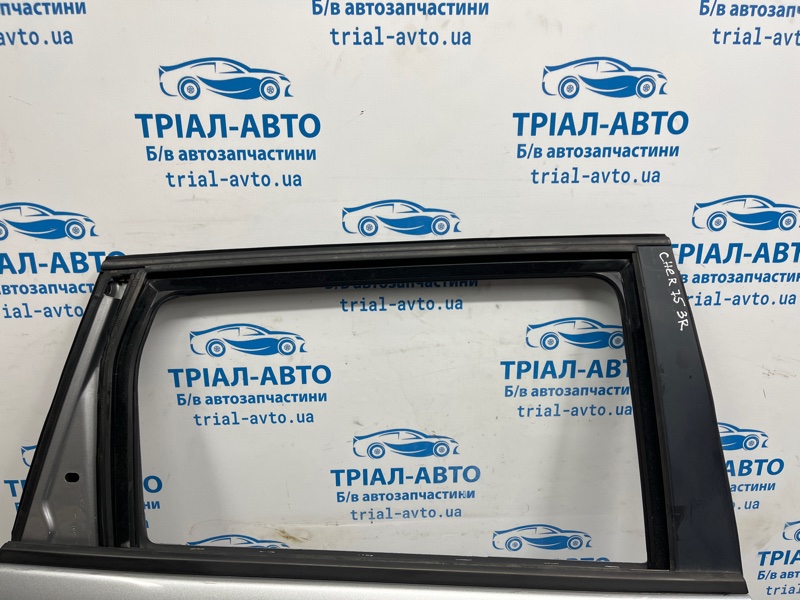 Дверь задняя правая Cherokee 2013-2019 KL 2.4 бензин ED6