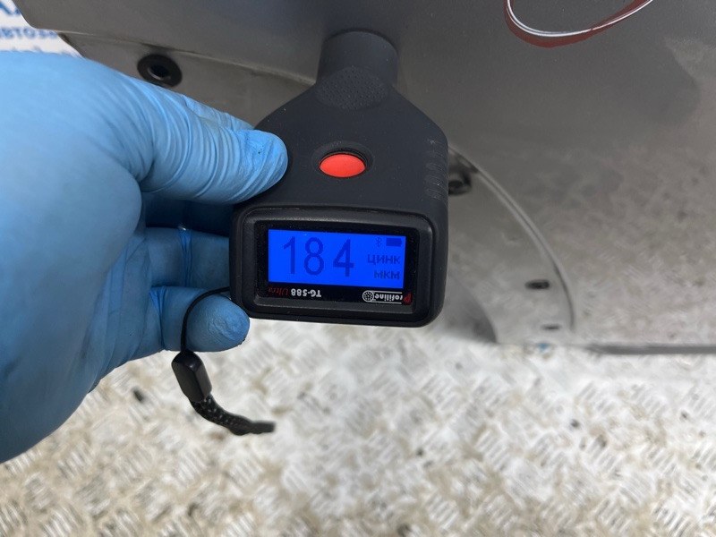 Дверь задняя правая Cherokee 2013-2019 KL 2.4 бензин ED6