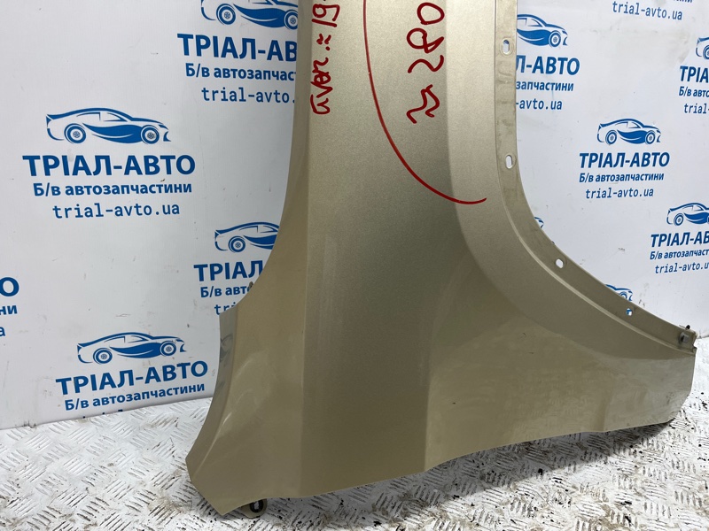 Крыло переднее правое Jeep Grand Cherokee WK2 3.6 бензин ERB Крыло переднее правое Jeep Grand Cherokee WK2 3.6 бензин ERB