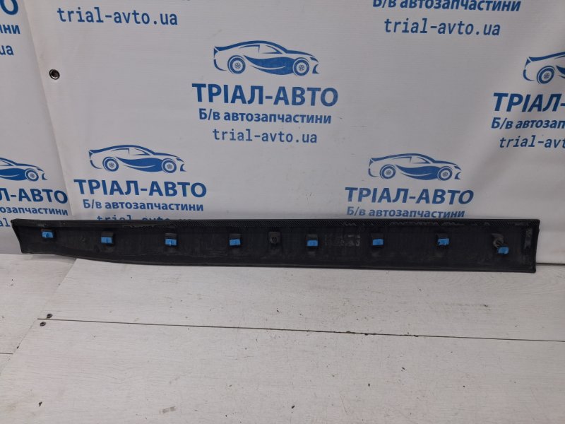 Накладка двери передняя правая Compass 2016-2020 MP 2.4 бензин EDE Накладка двери передняя правая Compass 2016-2020 MP 2.4 бензин EDE