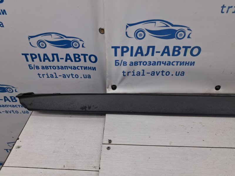 Накладка двери передняя левая Infiniti QX60 L50 3.5 бензин VQ35DE