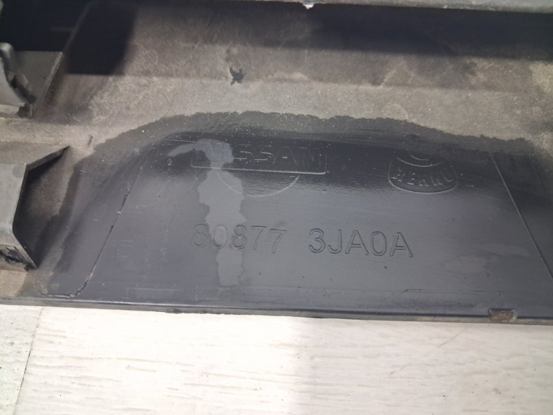 Накладка двери передняя левая QX60 2013-2021 L50 3.5 бензин VQ35DE