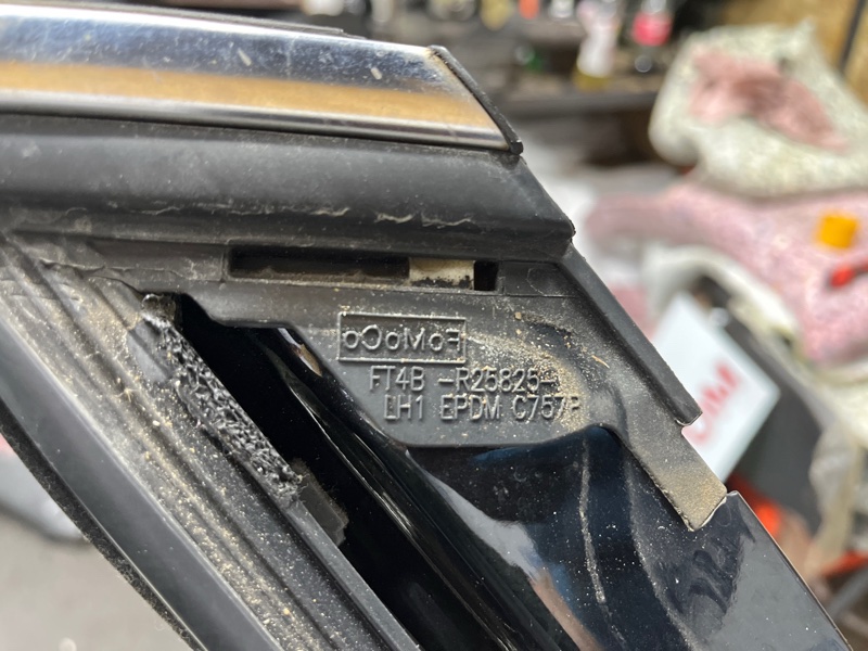 Дверь задняя левая Edge 2015-2018 2 2.0 бензин ENR90