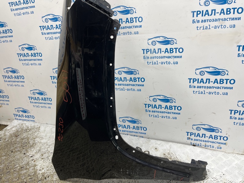 Крыло переднее правое Cherokee 2013-2019 KL 3.2 бензин EHK Крыло переднее правое Cherokee 2013-2019 KL 3.2 бензин EHK