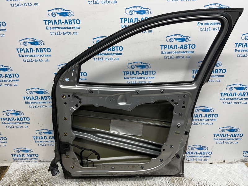 Дверь передняя правая Cherokee 2013-2019 KL 2.4 бензин ED6