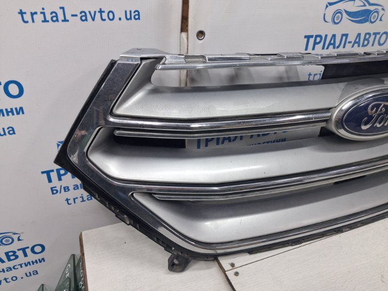 Решетка радиатора Edge 2015-2018 2 2.0 бензин ENR90