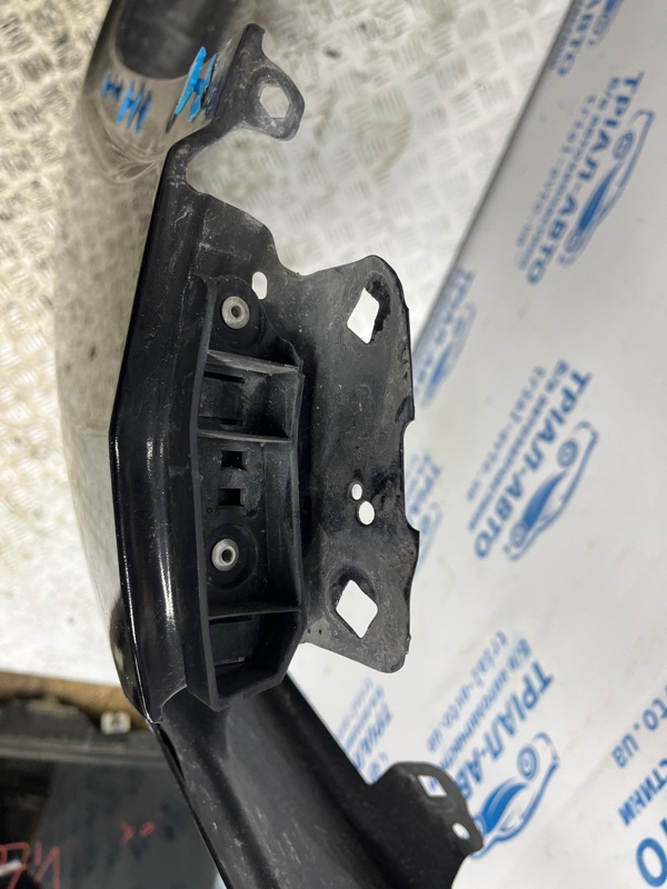 Крыло переднее левое Cherokee 2013-2019 KL 3.2 бензин EHK Крыло переднее левое Cherokee 2013-2019 KL 3.2 бензин EHK