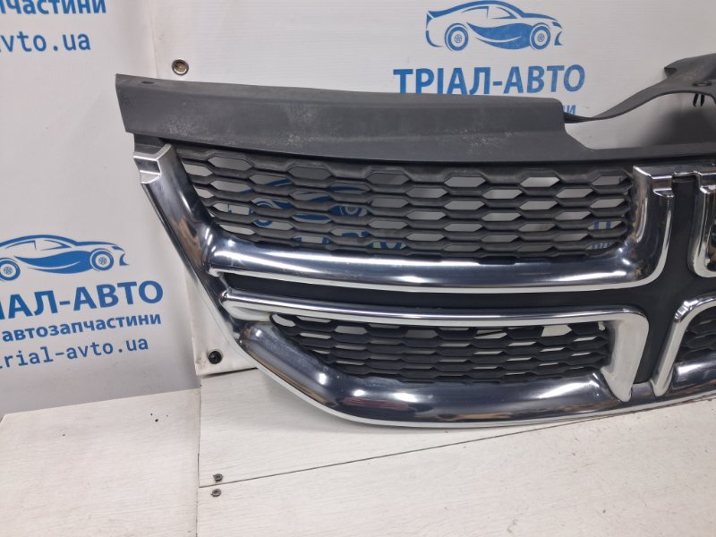 Решетка радиатора Journey 2007-2020 1 2.4 бензин ED3