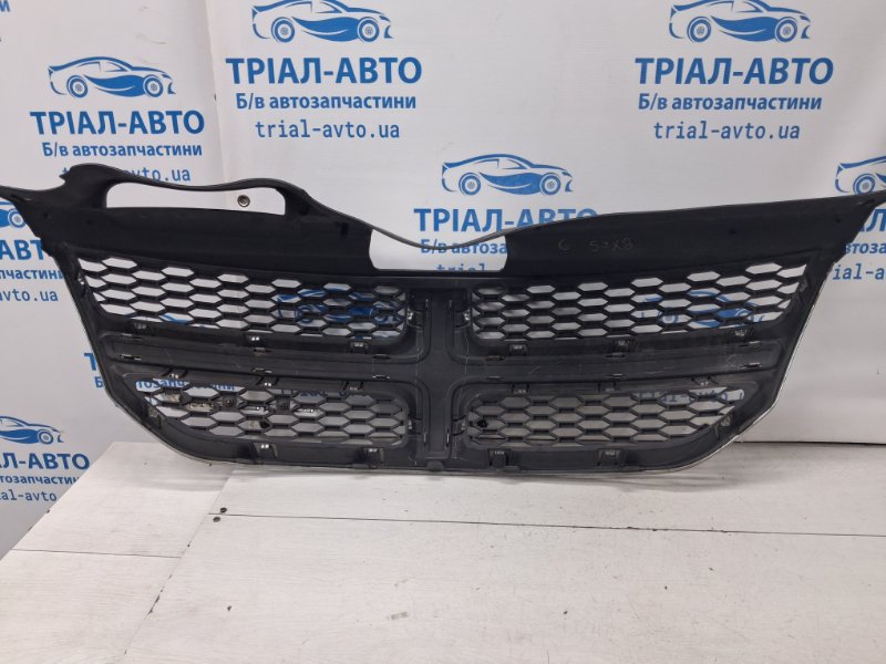 Решетка радиатора Journey 2007-2020 1 2.4 бензин ED3