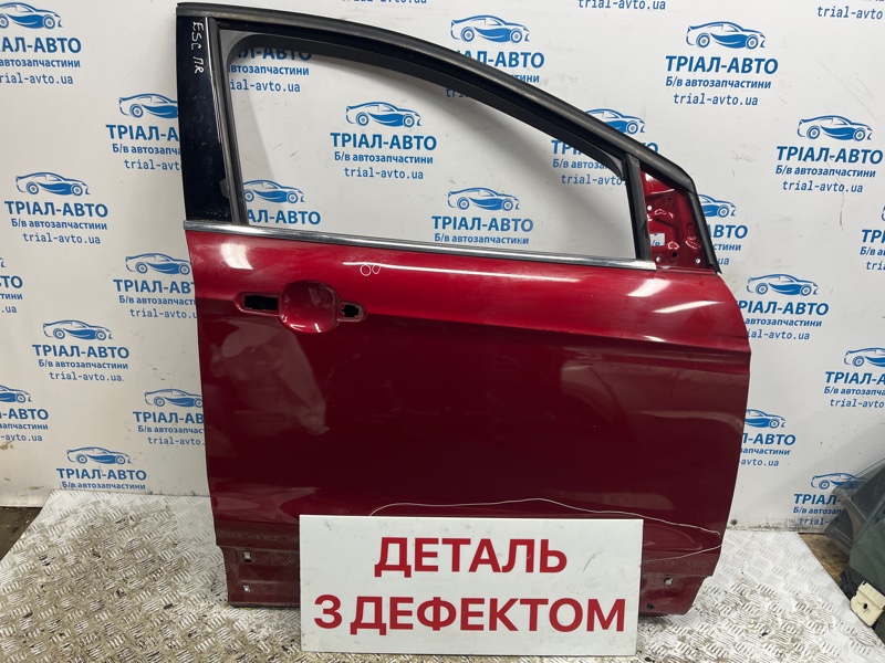 Дверь передняя правая Ford Escape 2012-2019 3 2.0 бензин ENR90 CJ5Z7820124A Б/У