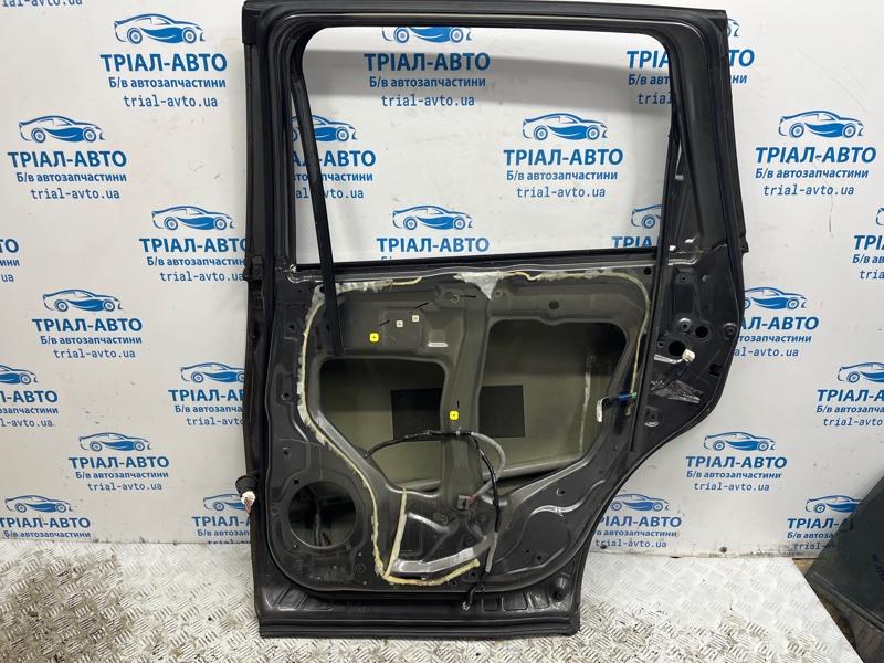 Дверь задняя правая MDX 2006-2013 YD2 3.7 бензин J37A1 Дверь задняя правая MDX 2006-2013 YD2 3.7 бензин J37A1