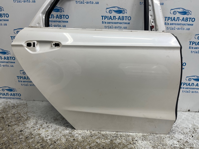 Дверь задняя правая Ford Fusion USA 2 1.5 бензин ENUN0