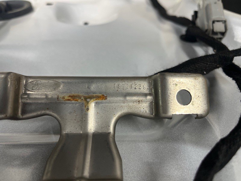 Дверь задняя правая Fusion USA 2013-2020 2 1.5 бензин ENUN0