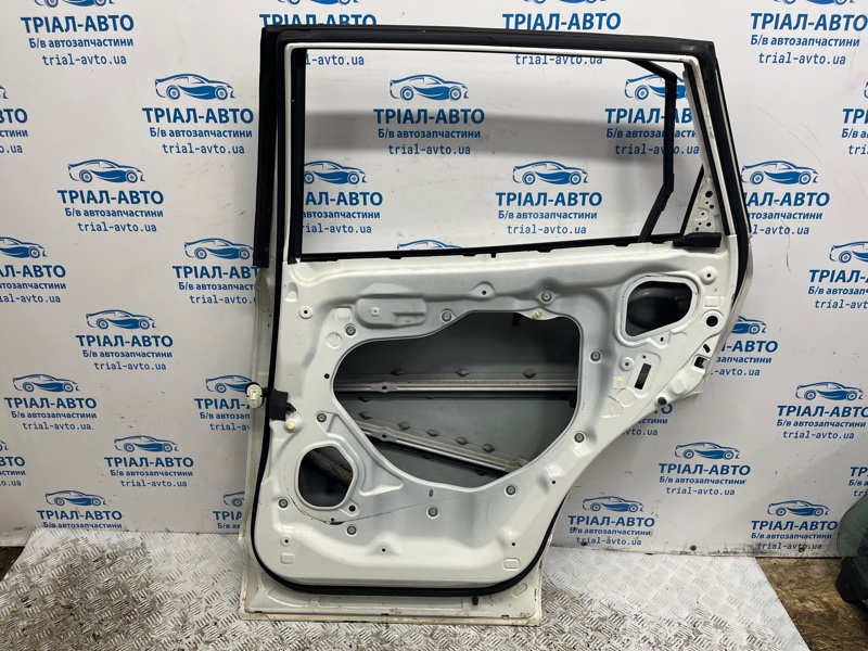 Дверь задняя правая CX 9 2006-2015 TB 3.7 бензин MZI