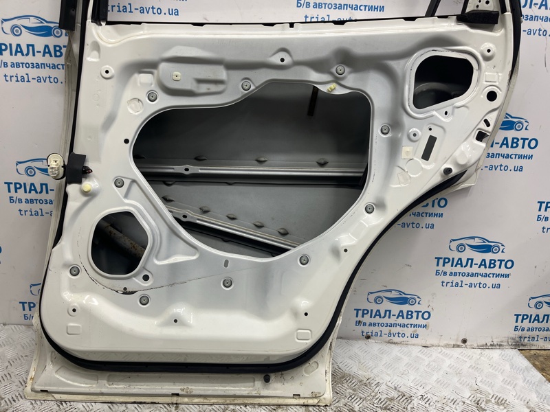 Дверь задняя правая CX 9 2006-2015 TB 3.7 бензин MZI