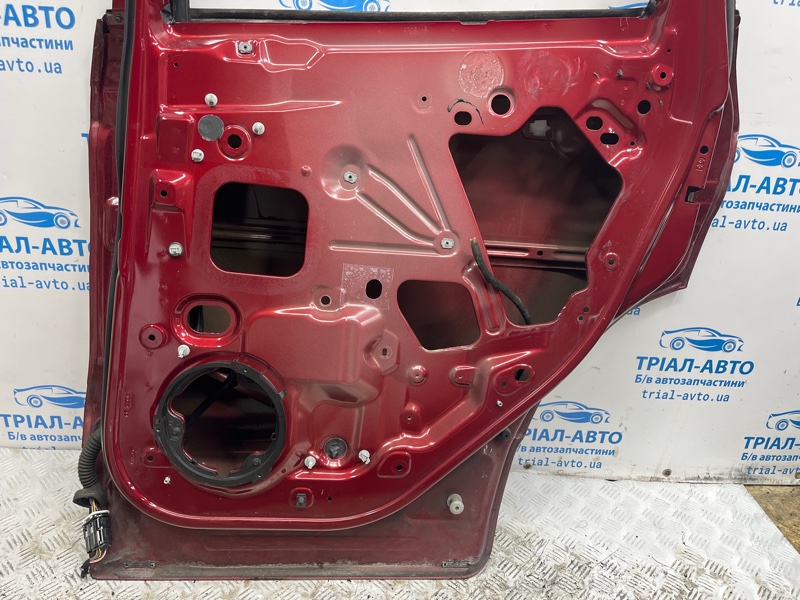 Дверь задняя правая Escape 2012-2019 3 2.0 бензин ENR90