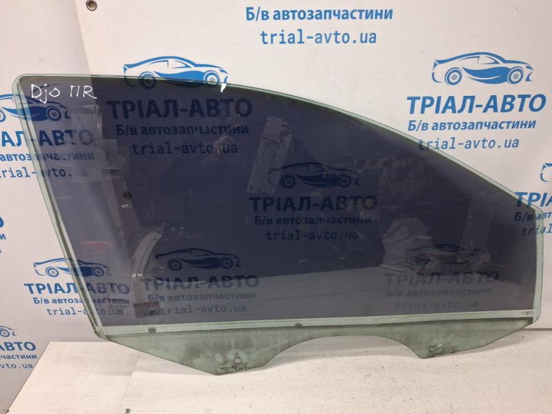 Запчасть стекло двери переднее правое Dodge Journey 2007-2020 1 2.4 бензин ED3 5076886AD Б/У Стекло двери переднее правое Dodge Journey 2007-2020 1 2.4 бензин ED3 5076886AD Б/У