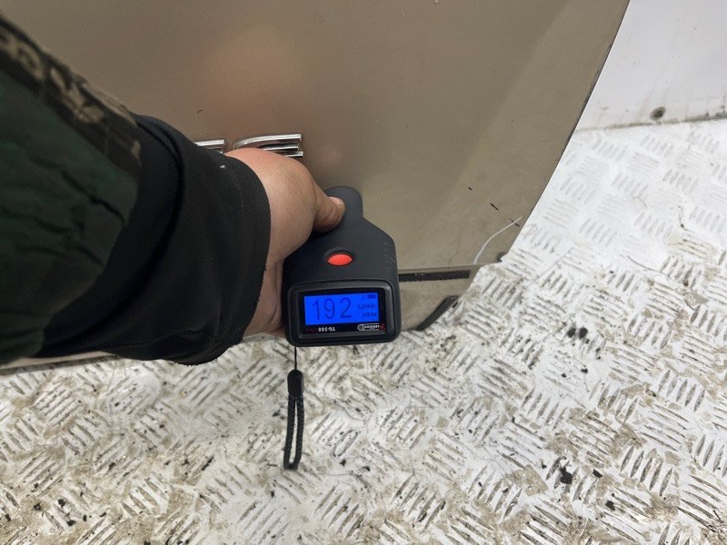 Дверь передняя правая Cherokee 2013-2019 KL 2.4 бензин ED6 Дверь передняя правая Cherokee 2013-2019 KL 2.4 бензин ED6