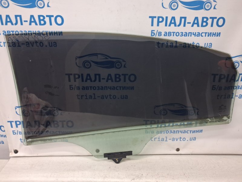 Стекло двери заднее правое Hyundai Sonata YF 2.4 бензин G4KJ