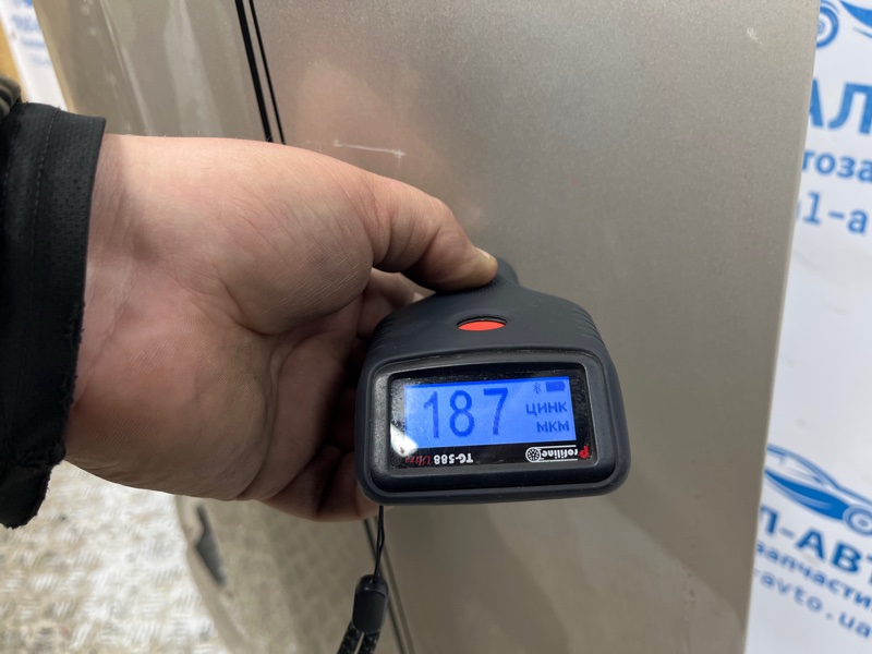 Крыло переднее левое Cherokee 2013-2019 KL 2.4 бензин ED6 Крыло переднее левое Cherokee 2013-2019 KL 2.4 бензин ED6