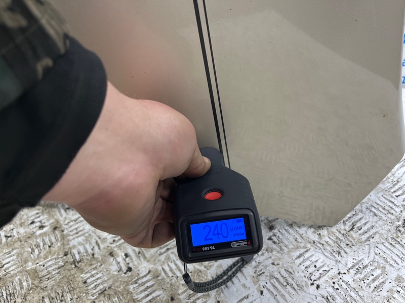 Крыло переднее левое Cherokee 2013-2019 KL 2.4 бензин ED6 Крыло переднее левое Cherokee 2013-2019 KL 2.4 бензин ED6