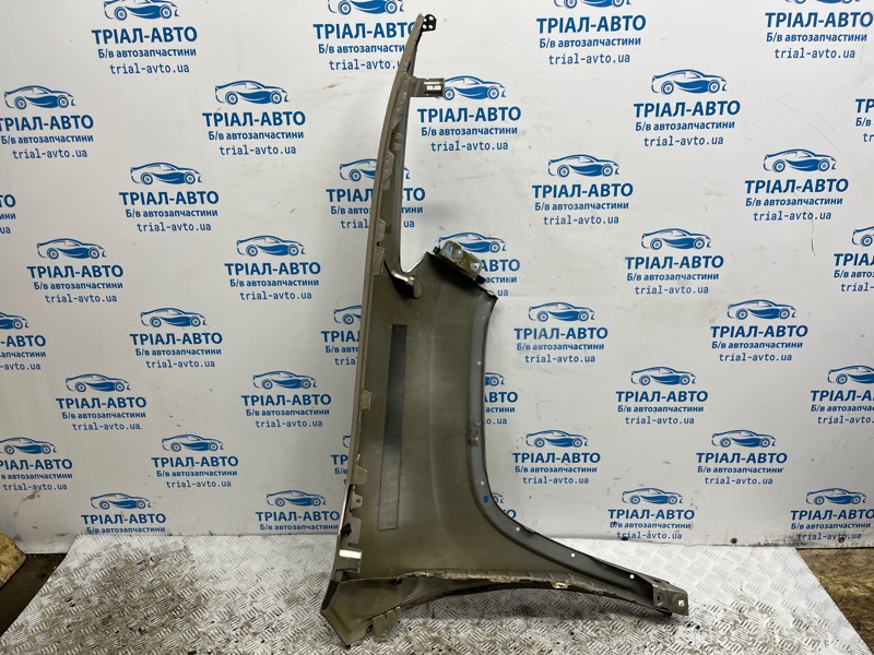 Крыло переднее левое Cherokee 2013-2019 KL 2.4 бензин ED6 Крыло переднее левое Cherokee 2013-2019 KL 2.4 бензин ED6