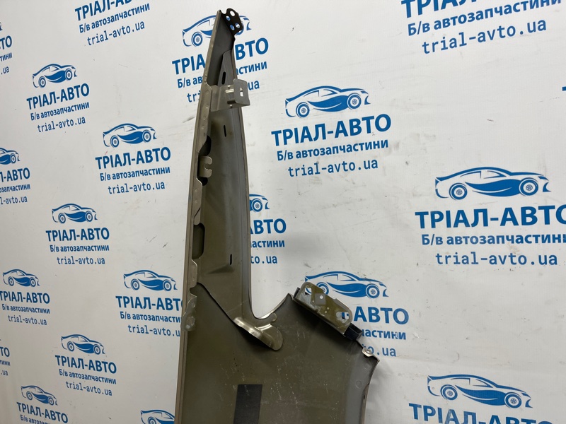 Крыло переднее левое Cherokee 2013-2019 KL 2.4 бензин ED6 Крыло переднее левое Cherokee 2013-2019 KL 2.4 бензин ED6