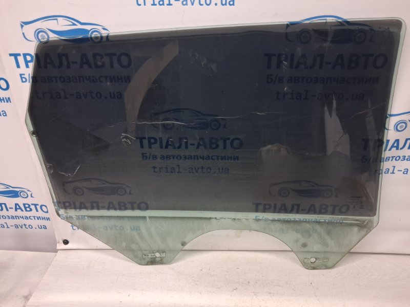 Стекло двери заднее левое Dodge Journey 1 2.4 бензин ED3 Стекло двери заднее левое Dodge Journey 1 2.4 бензин ED3