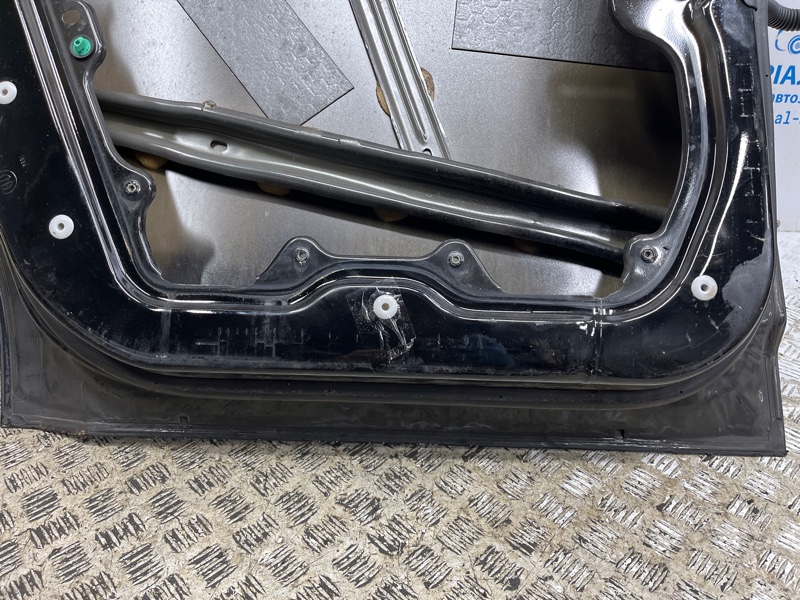 Дверь задняя левая Journey 2007-2020 1 2.4 бензин ED3