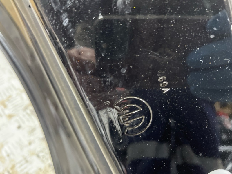 Дверь задняя левая Journey 2007-2020 1 2.4 бензин ED3