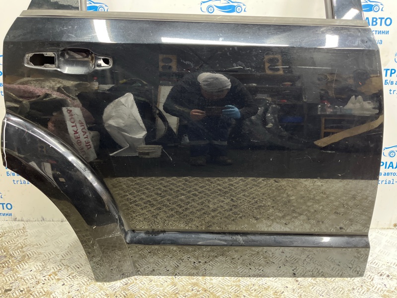 Дверь задняя правая Dodge Journey 1 2.4 бензин ED3 Дверь задняя правая Dodge Journey 1 2.4 бензин ED3