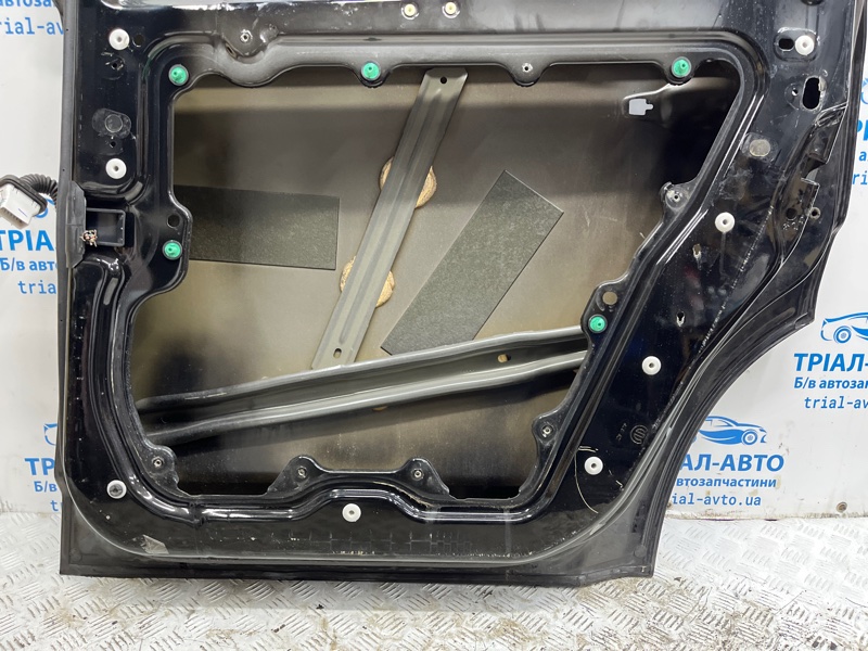 Дверь задняя правая Journey 2007-2020 1 2.4 бензин ED3 Дверь задняя правая Journey 2007-2020 1 2.4 бензин ED3