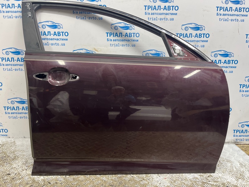 Дверь передняя правая Kia Optima 2010-2016 TF 2.4 бензин G4KJ 760044C000 Б/У