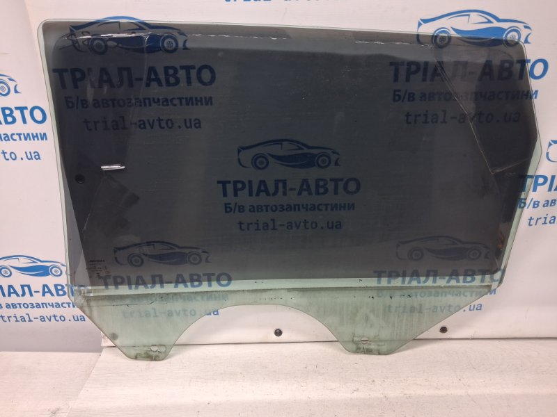 Стекло двери заднее правое Dodge Journey 1 2.4 бензин ED3 Стекло двери заднее правое Dodge Journey 1 2.4 бензин ED3