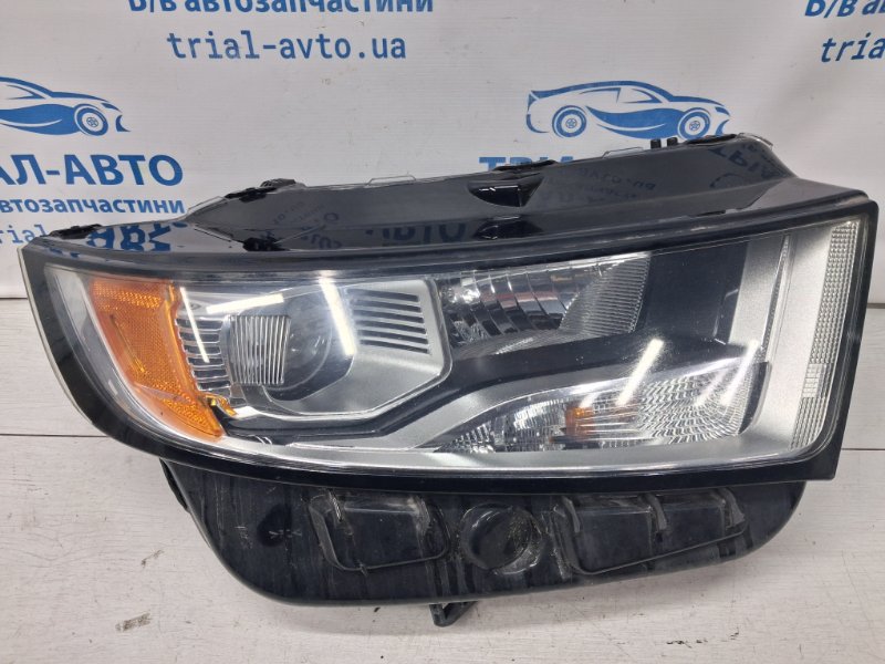 Фара правая Ford Edge 2015-2018 2 2.0 бензин ENR90 FT4Z-13008-A Б/У