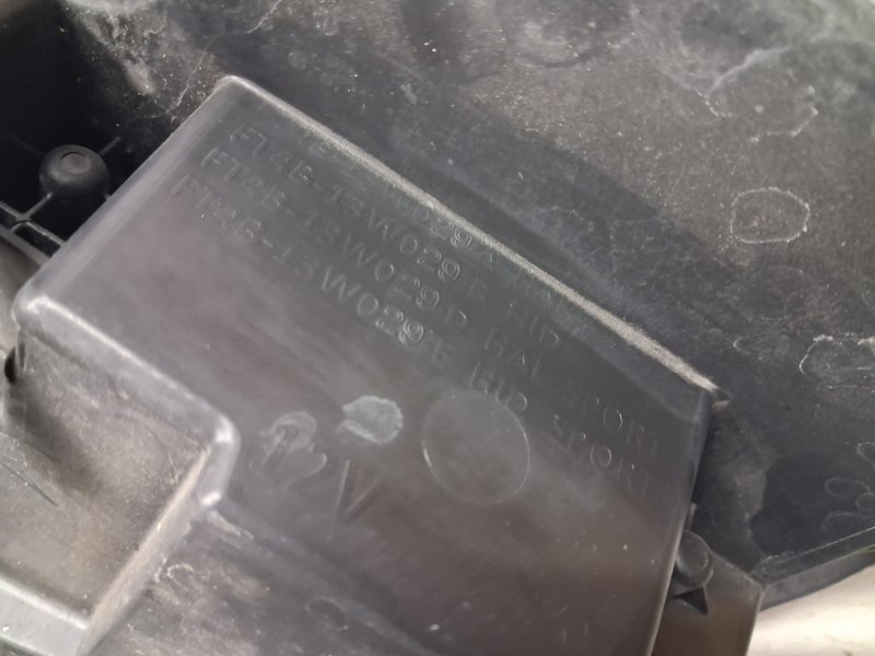 Фара правая Edge 2015-2018 2 2.0 бензин ENR90