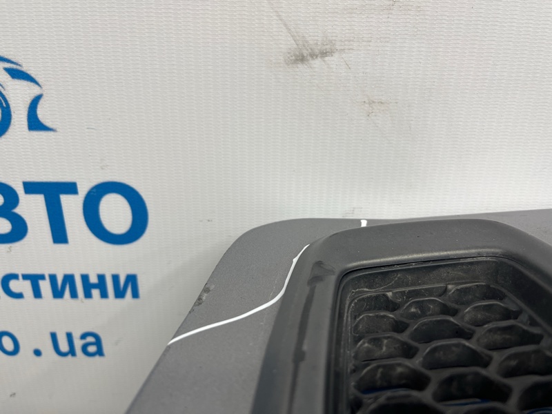 Капот Cherokee 2013-2019 KL 2.4 бензин ED6 Капот Cherokee 2013-2019 KL 2.4 бензин ED6