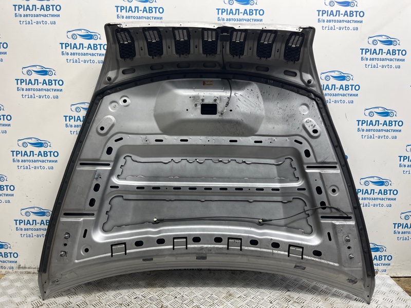 Капот Cherokee 2013-2019 KL 2.4 бензин ED6 Капот Cherokee 2013-2019 KL 2.4 бензин ED6