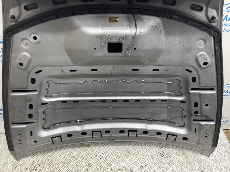 Капот Cherokee 2013-2019 KL 2.4 бензин ED6 Капот Cherokee 2013-2019 KL 2.4 бензин ED6